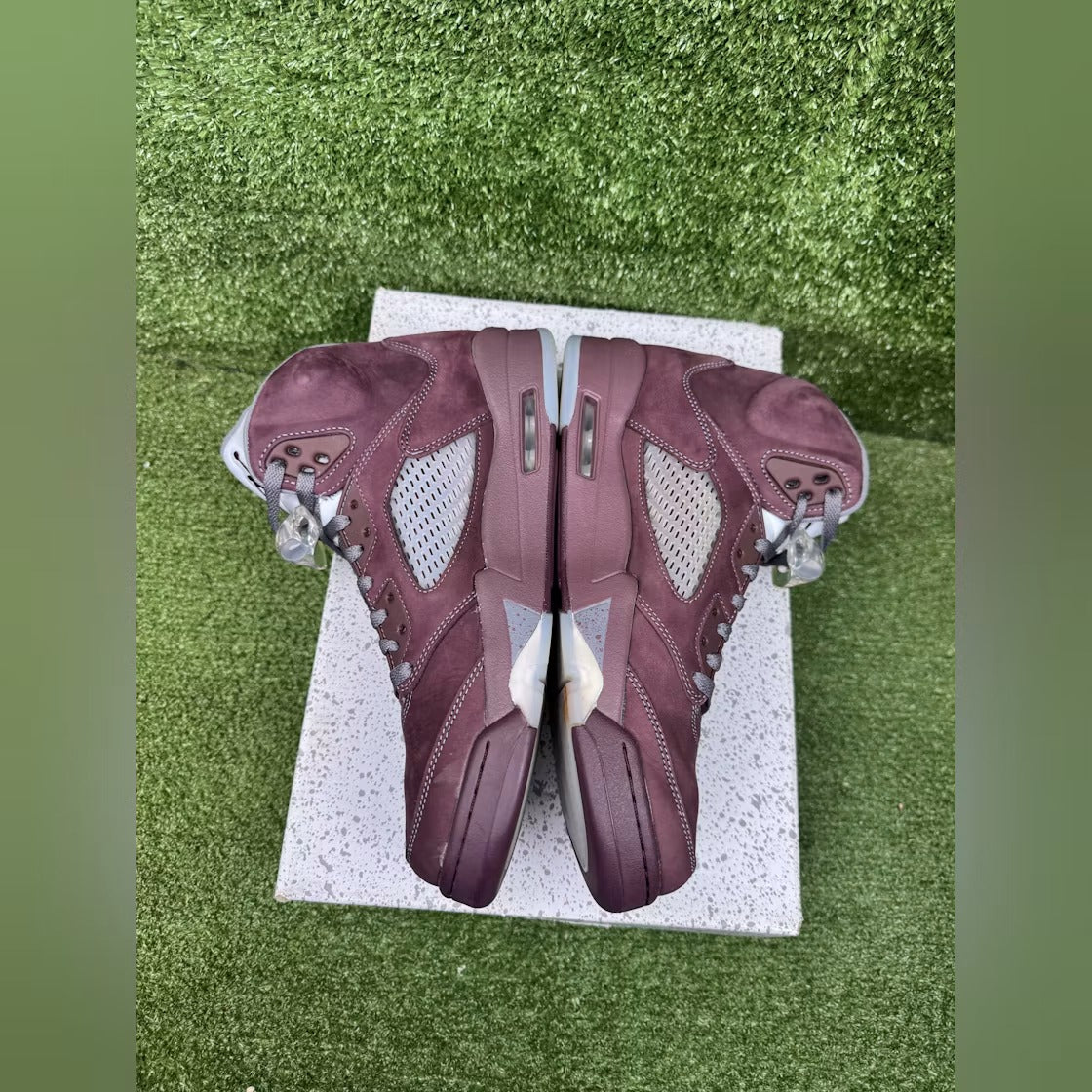Used - Air Jordan 5 Retro Burgundy (2023) - US M 10.5 - detail 5