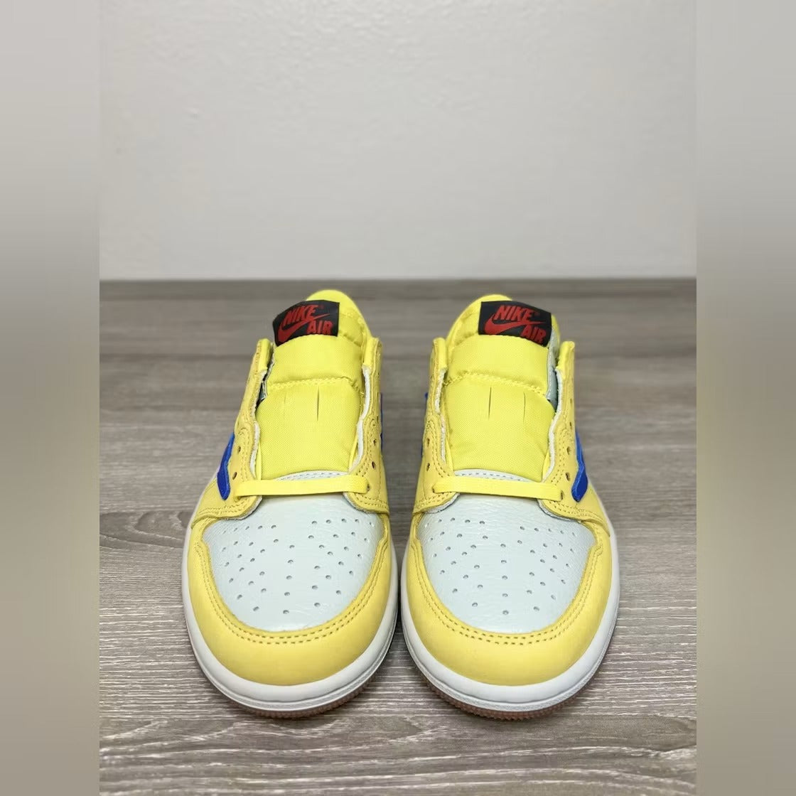 Air Jordan 1 Retro Low OG SP Travis Scott Canary (Women's) - US W 5.5 - New - Other - detail 3