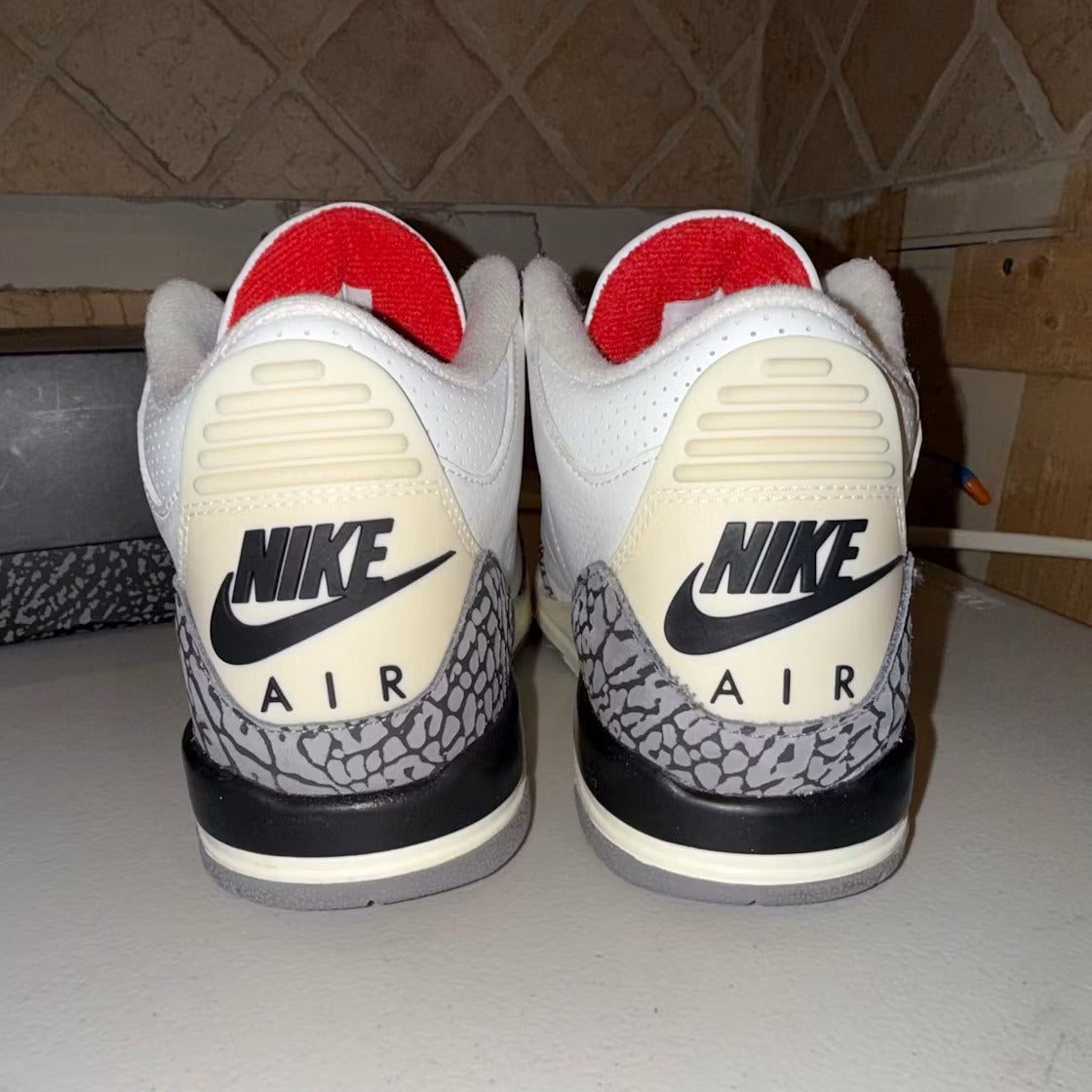 Used - Air Jordan 3 Retro White Cement Reimagined (GS) - US 7Y - detail 5
