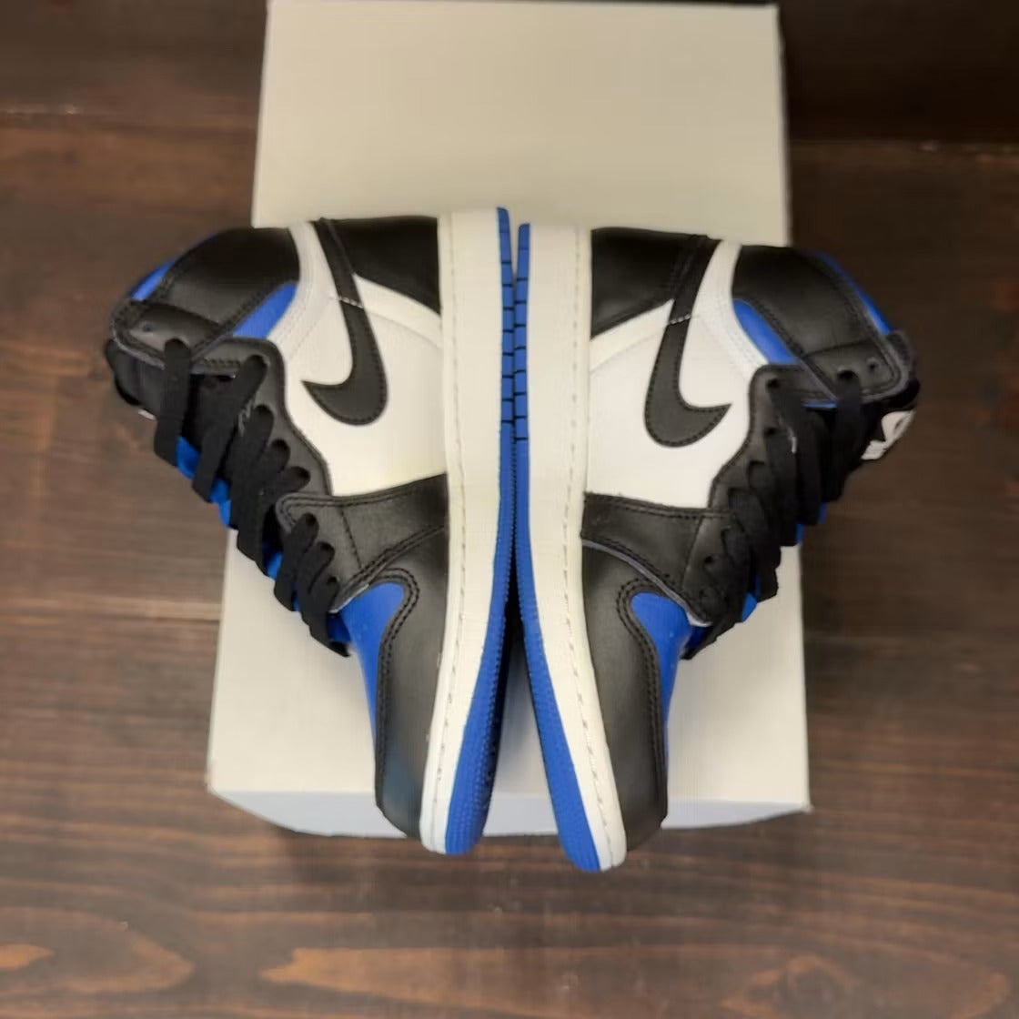 Used - Air Jordan 1 Retro High Royal Toe (GS) - US 4Y - detail 3