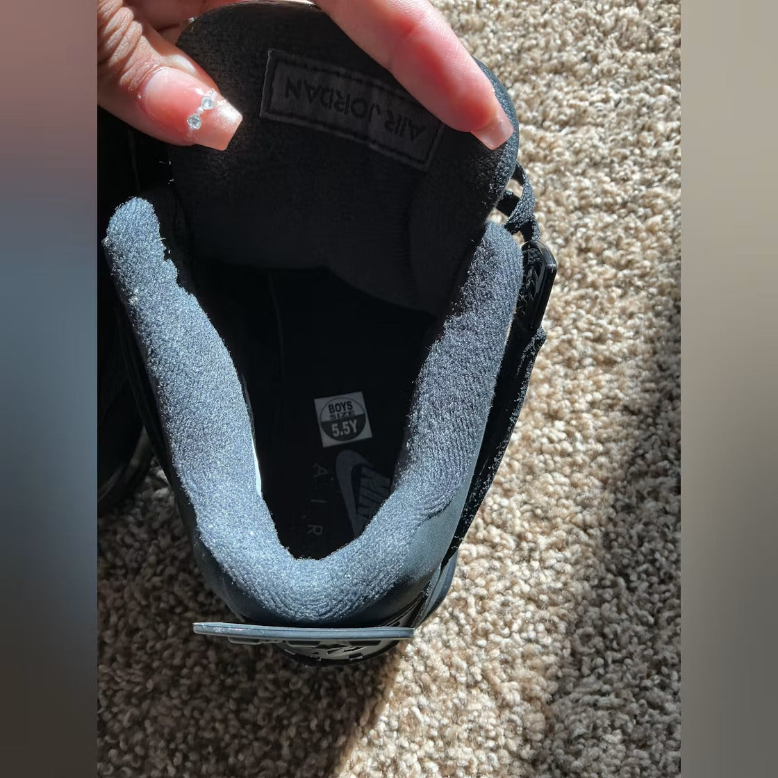 Used - Air Jordan 4 Retro Black Cat (2025) (GS) - US 5.5Y - detail 4