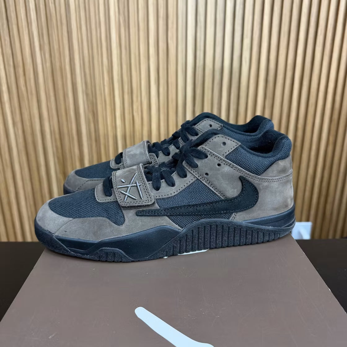 Used - Air Jordan Jumpman Jack TR Travis Scott Dark Mocha - US M 10 - detail 3